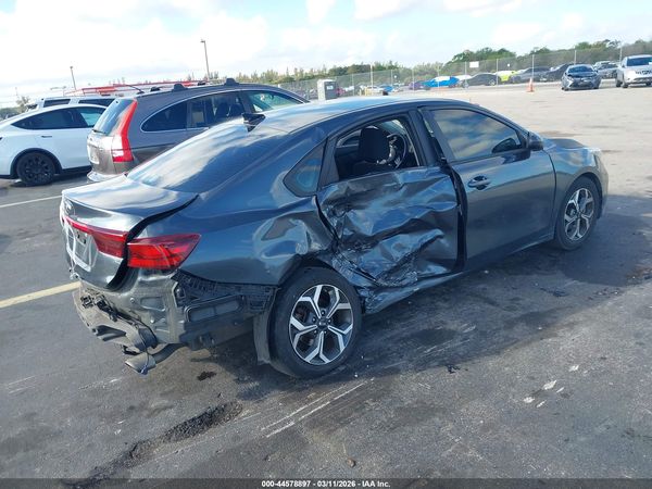 2021 KIA FORTE LXS