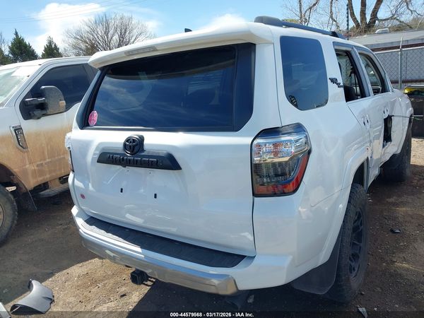 2024 TOYOTA 4RUNNER TRD OFF ROAD PREMIUM