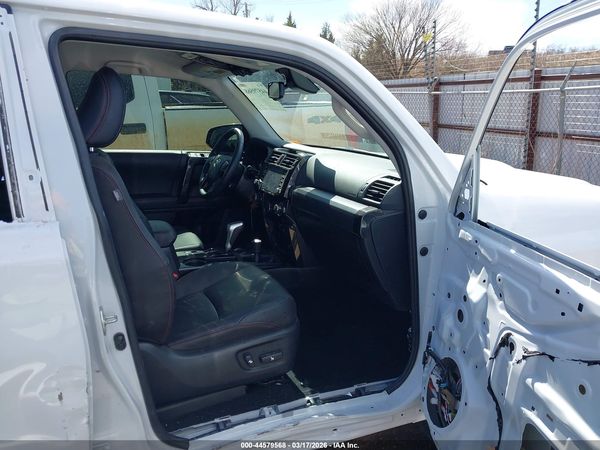 2024 TOYOTA 4RUNNER TRD OFF ROAD PREMIUM
