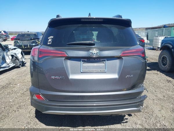 2018 TOYOTA RAV4 XLE