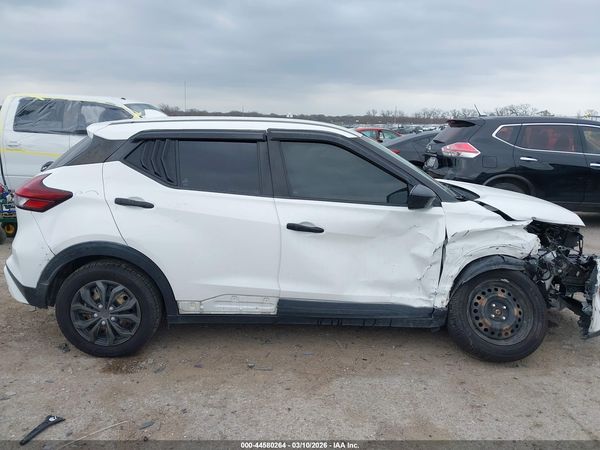 2021 NISSAN KICKS S XTRONIC CVT — I116