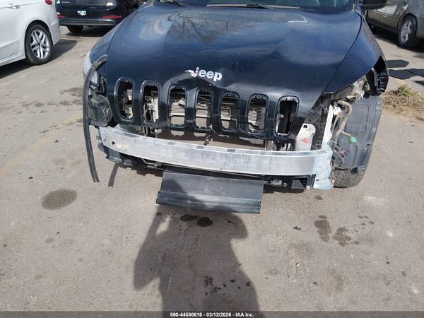 2018 JEEP CHEROKEE LATITUDE 4X4