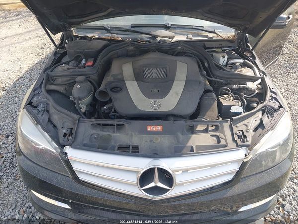 2011 MERCEDES-BENZ C 300 C300