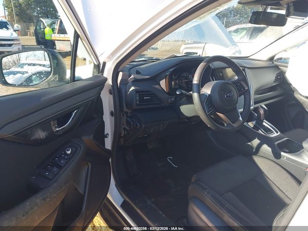 2025 SUBARU OUTBACK PREMIUM — I5
