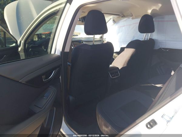 2025 SUBARU OUTBACK PREMIUM — I8