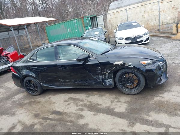 2016 LEXUS IS 300