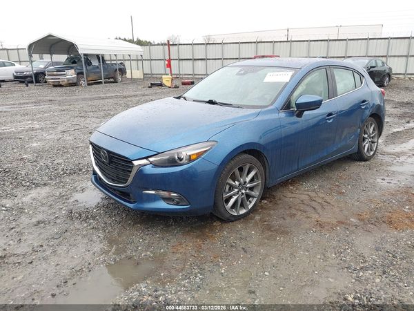 2018 MAZDA MAZDA3 GRAND TOURING