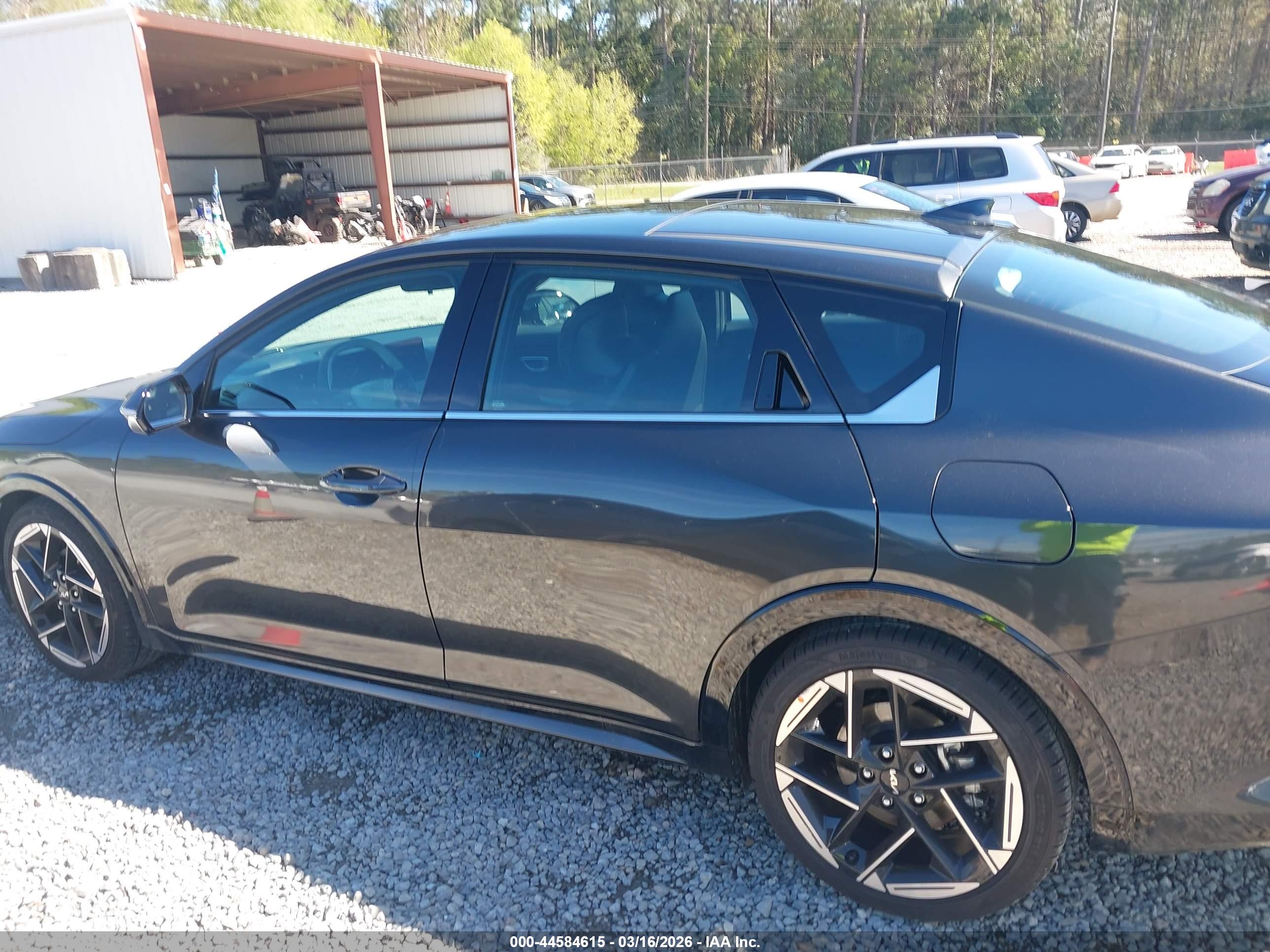 2025 KIA K4 GT-LINE