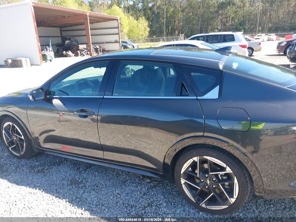 2025 KIA K4