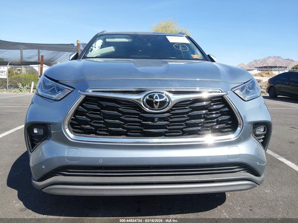 2024 TOYOTA HIGHLANDER PLATINUM