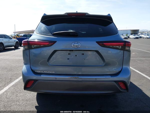 2024 TOYOTA HIGHLANDER PLATINUM