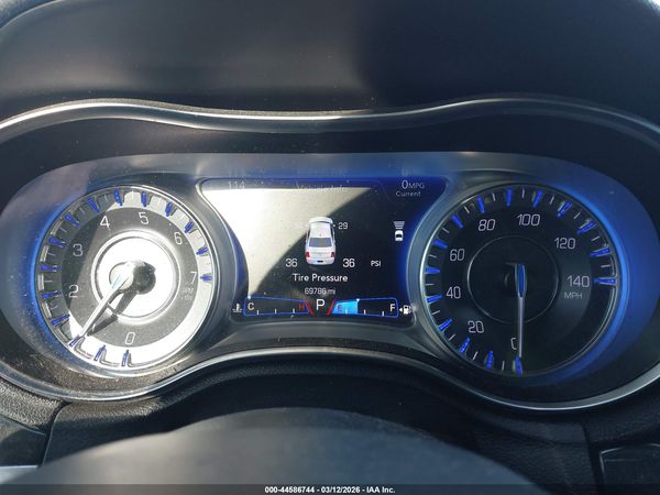 2018 CHRYSLER 300 LIMITED