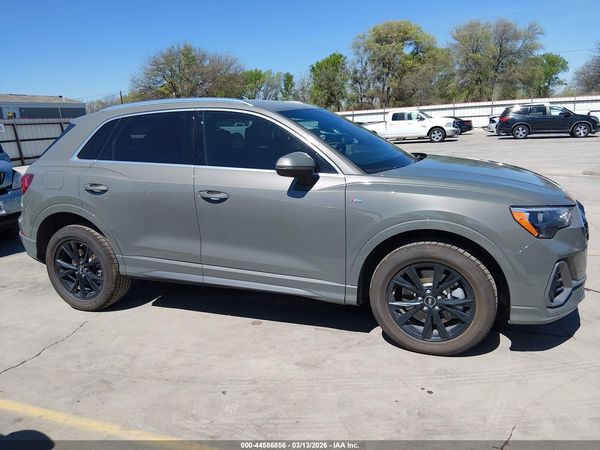 2022 AUDI Q3