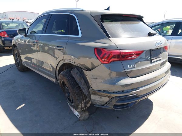 2022 AUDI Q3