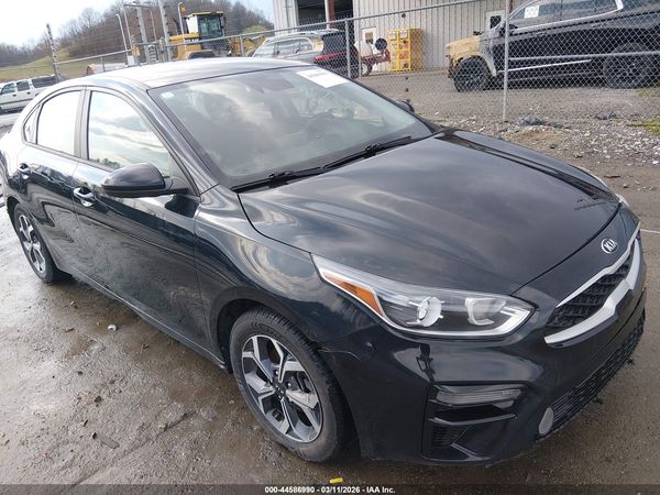 2019 KIA FORTE LXS