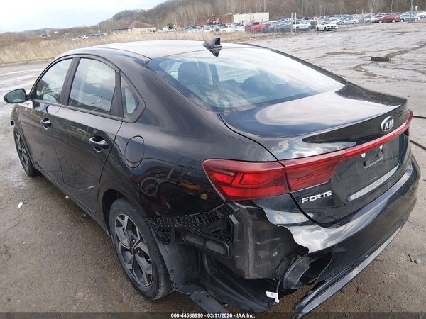 2019 KIA FORTE LXS