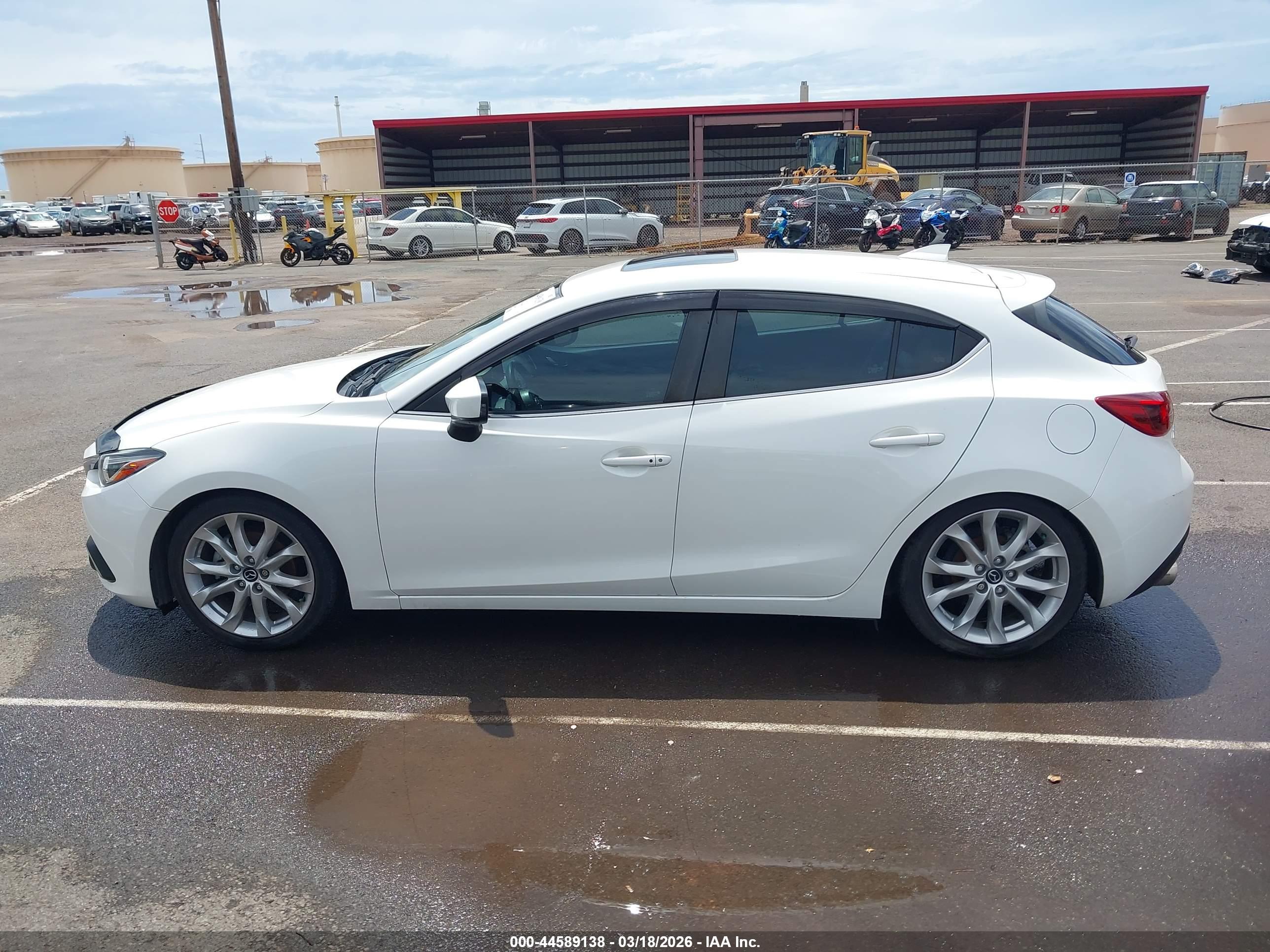 2016 MAZDA MAZDA3 S GRAND TOURING