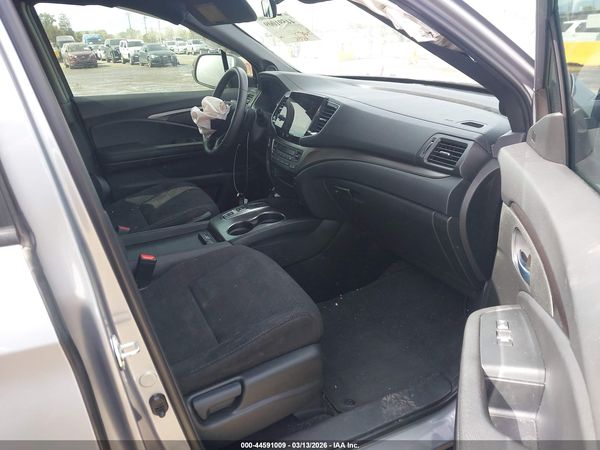 2022 HONDA PILOT AWD SPORT