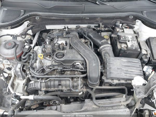 2024 VOLKSWAGEN TAOS 1.5T S — I10