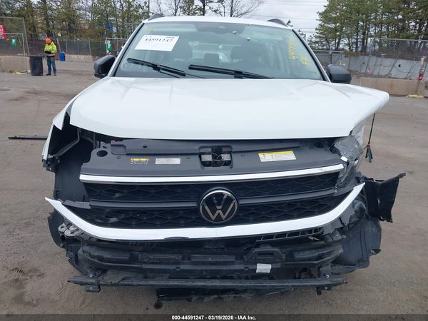2024 VOLKSWAGEN TAOS 1.5T S — I115