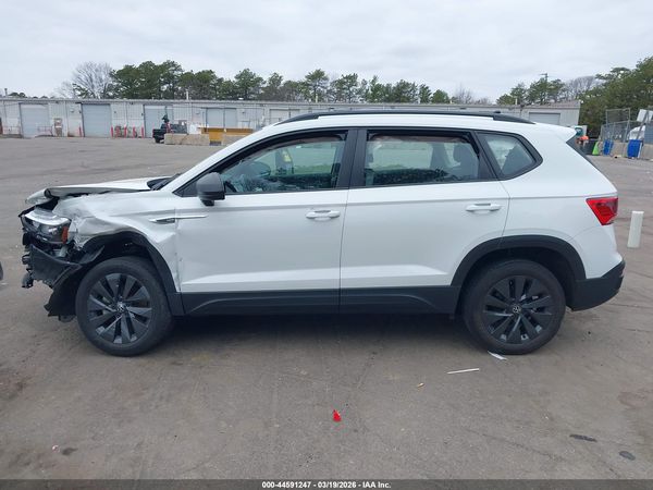 2024 VOLKSWAGEN TAOS 1.5T S — I117