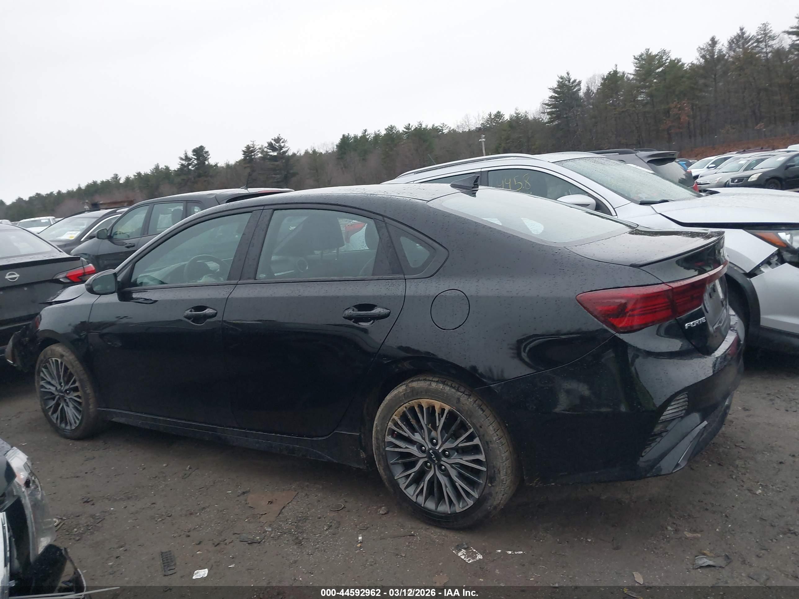 2023 KIA FORTE GT-LINE