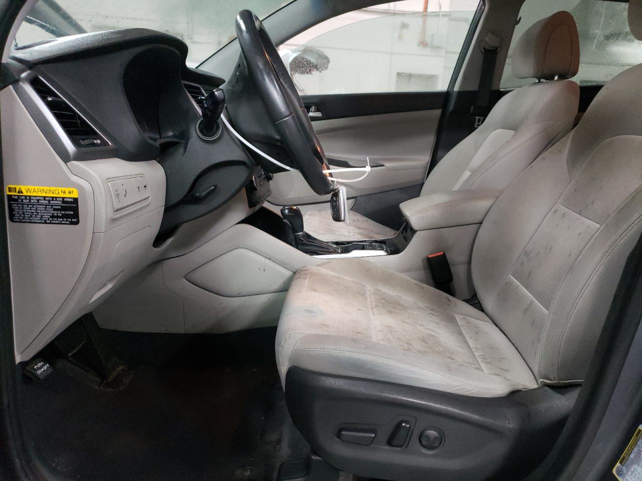 2017 HYUNDAI TUCSON