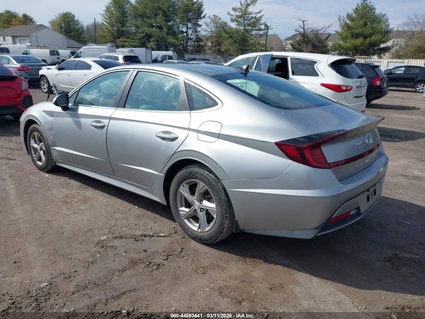 2022 HYUNDAI SONATA SE