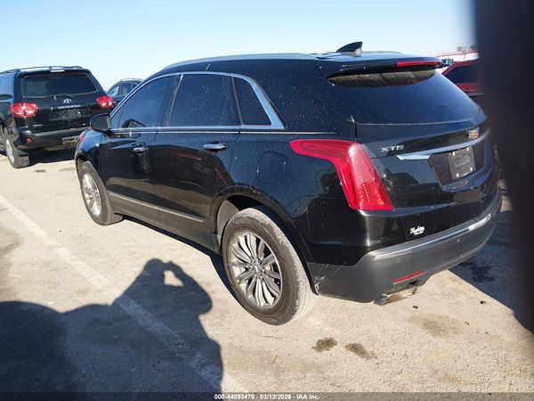 2017 CADILLAC XT5 LUXURY