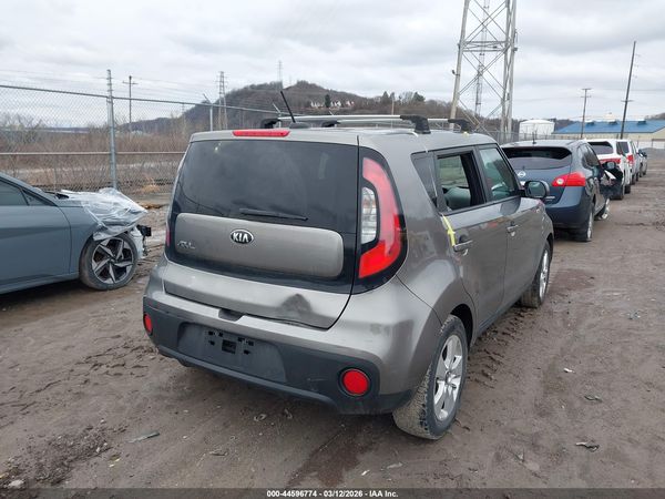 2018 KIA SOUL Base