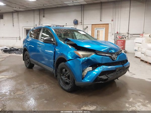 2016 TOYOTA RAV4 LE