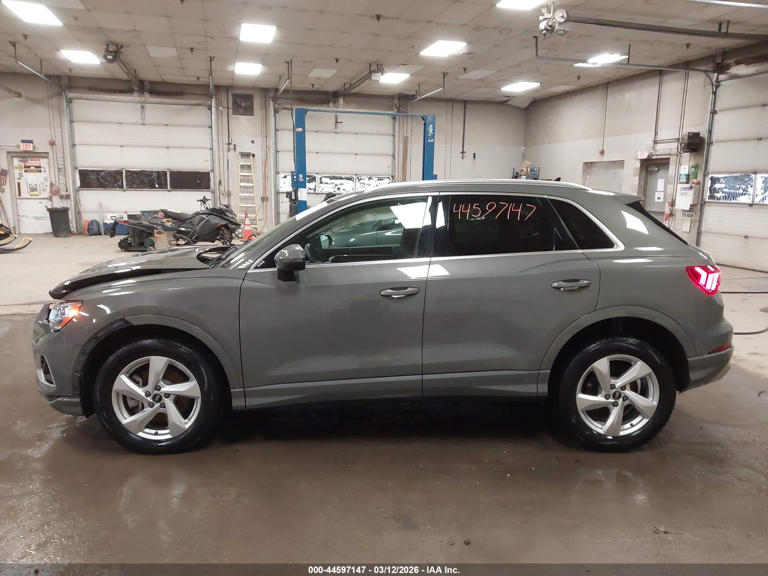 2021 AUDI Q3