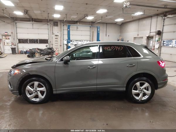 2021 AUDI Q3