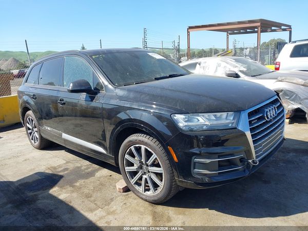 2017 AUDI Q7 3.0T PREMIUM