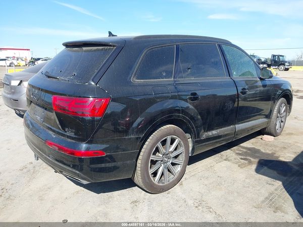 2017 AUDI Q7 3.0T PREMIUM
