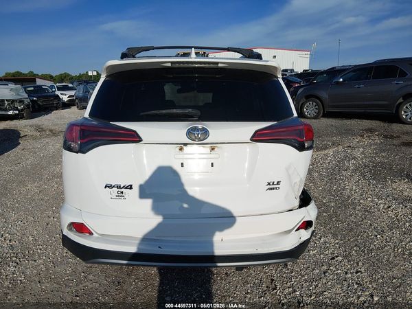 2018 TOYOTA RAV4 XLE