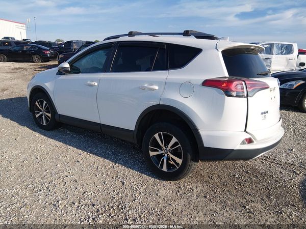 2018 TOYOTA RAV4 XLE