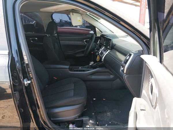 2022 KIA SORENTO LX
