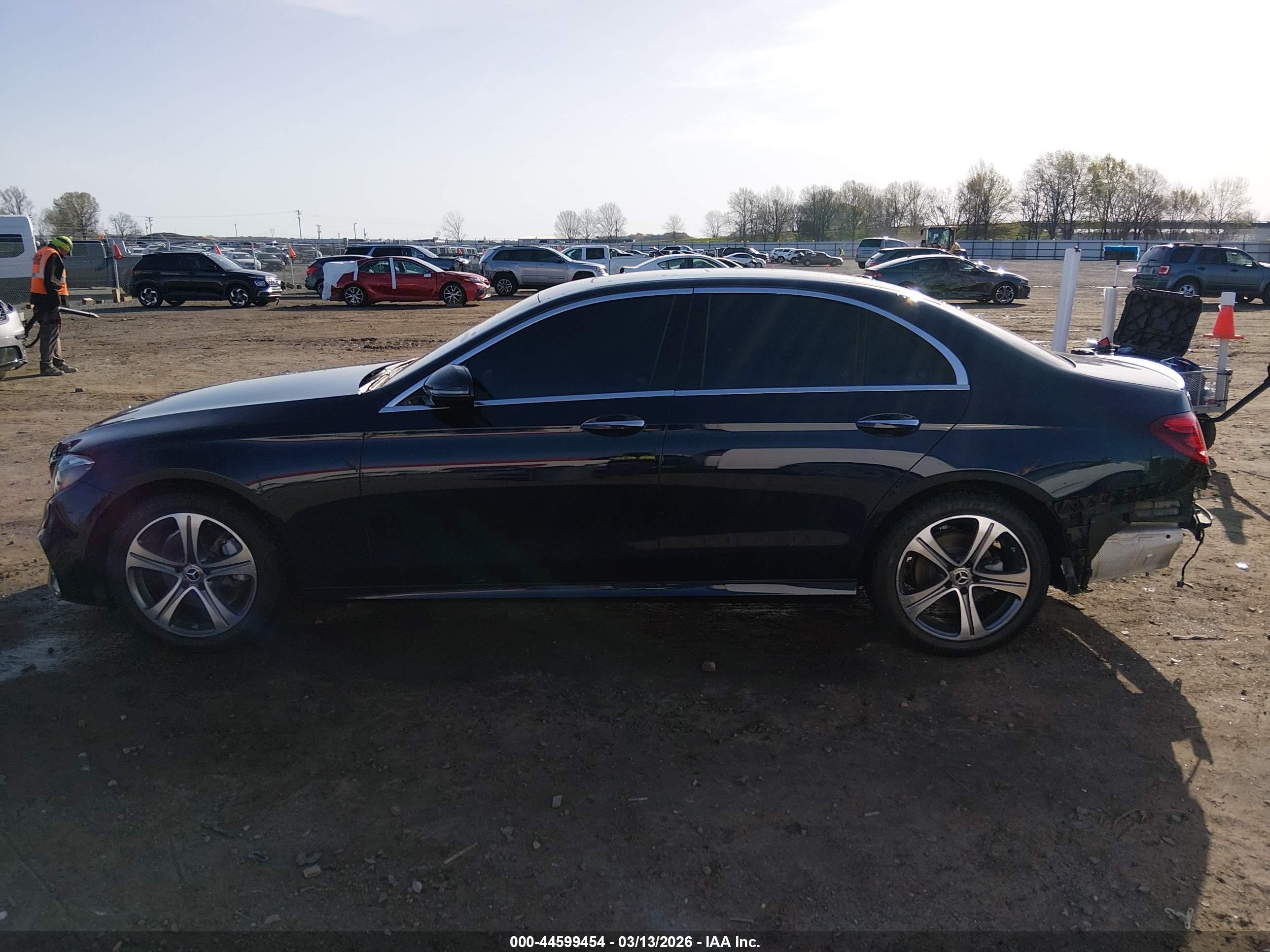2018 MERCEDES-BENZ E 300 E300