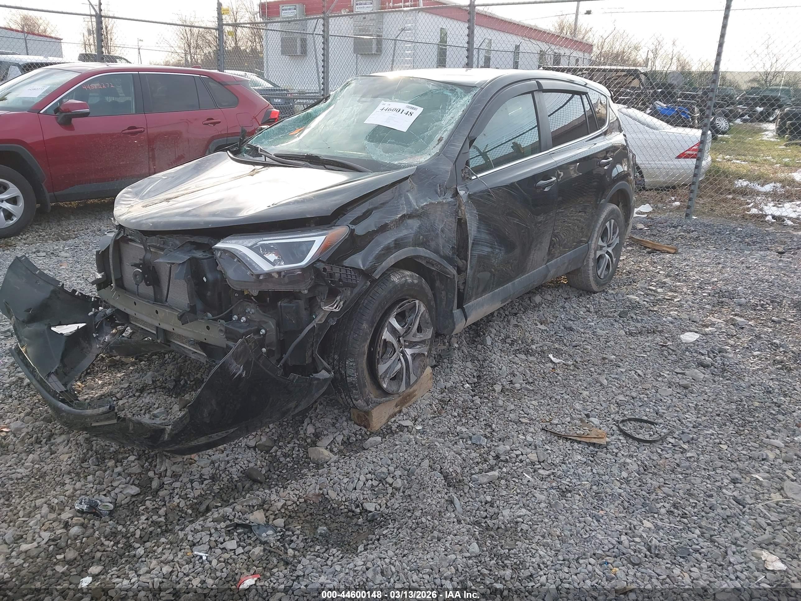 2018 TOYOTA RAV4 LE