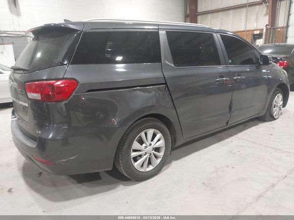 2016 KIA SEDONA LX