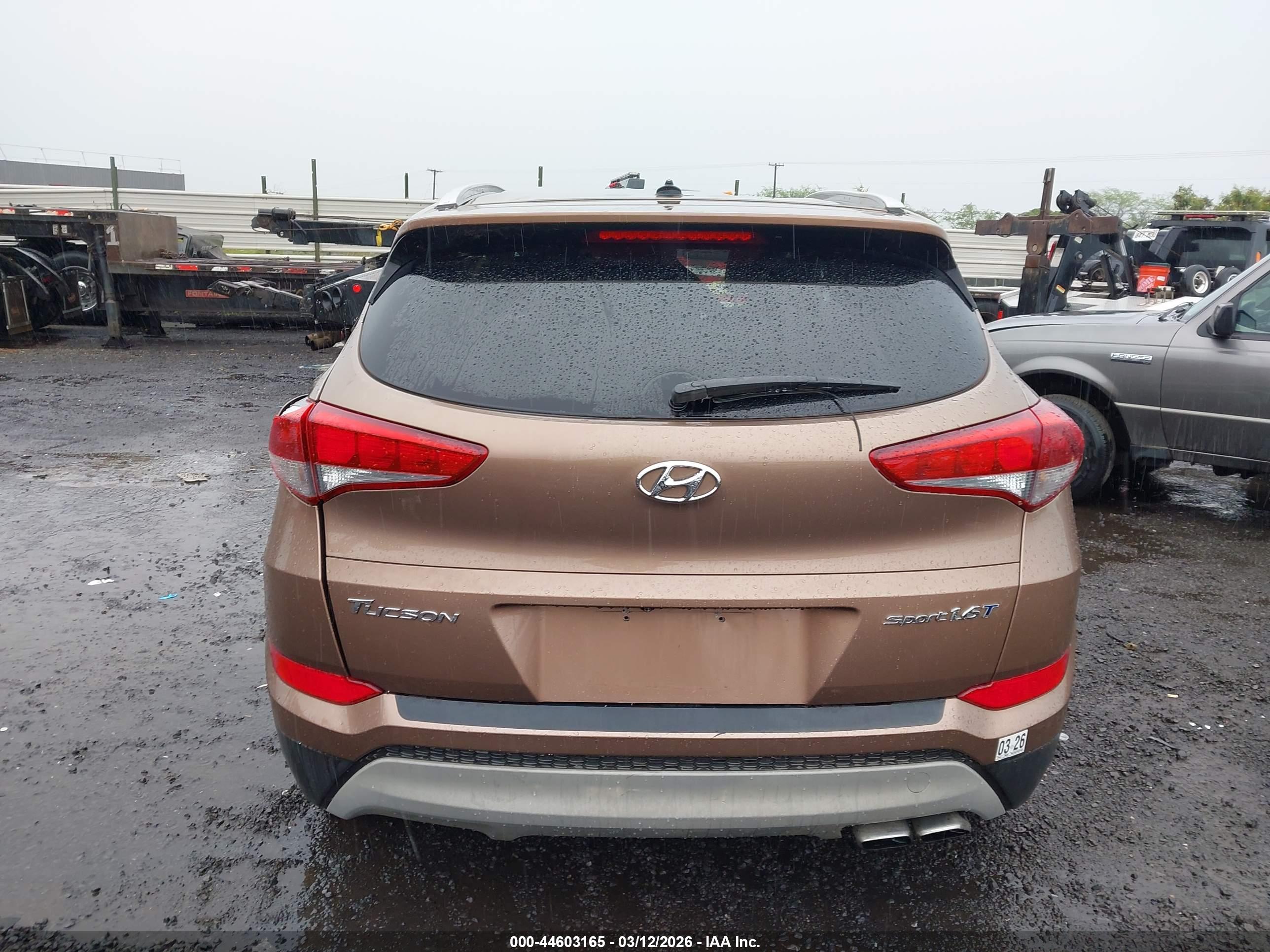 2017 HYUNDAI TUCSON SPORT