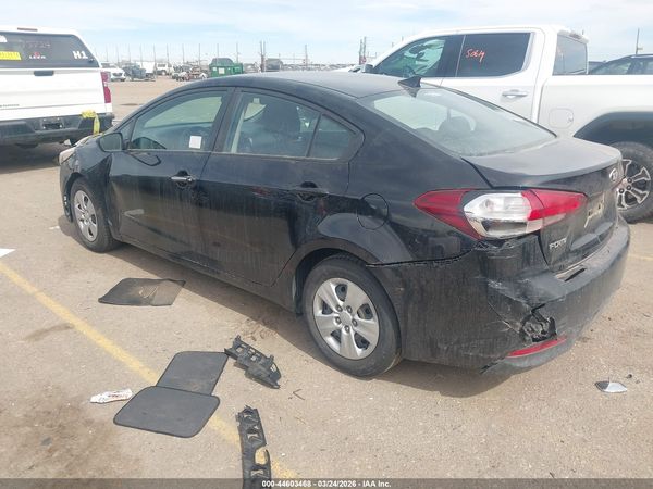 2017 KIA FORTE LX