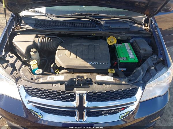 2014 DODGE GRAND CARAVAN SE — I10