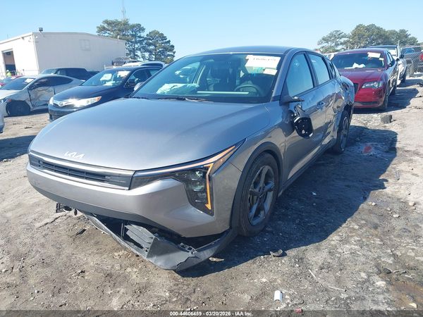 2025 KIA K4 LXS