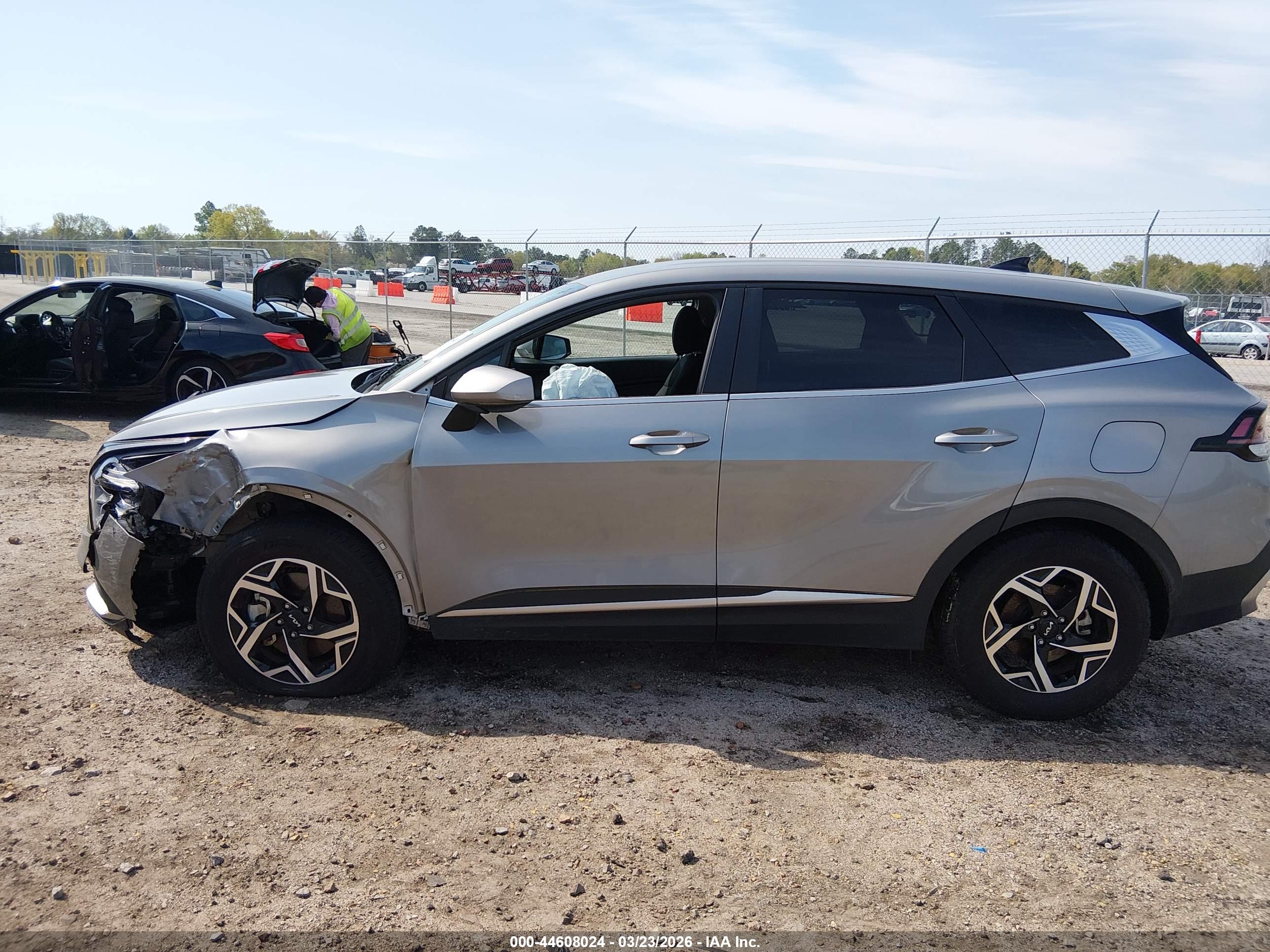 2023 KIA SPORTAGE LX