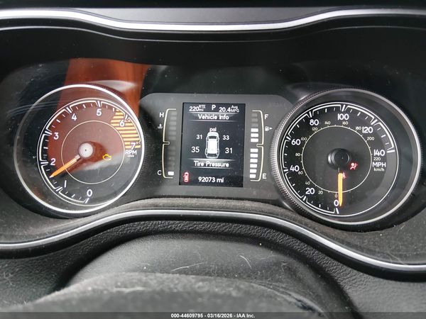 2019 JEEP CHEROKEE LATITUDE PLUS 4X4