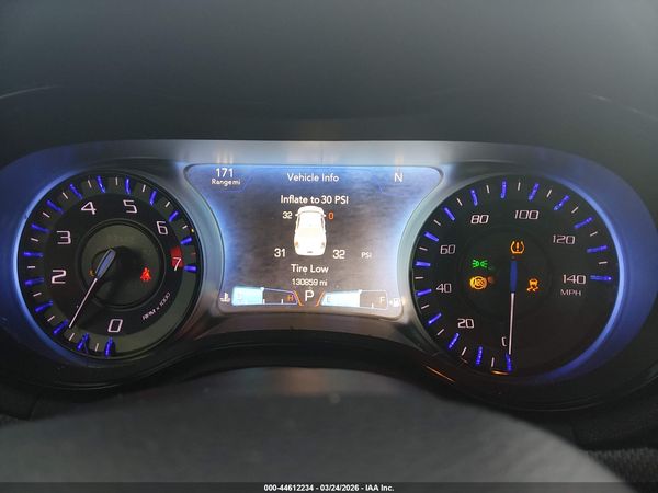 2016 CHRYSLER 300 300S — I7