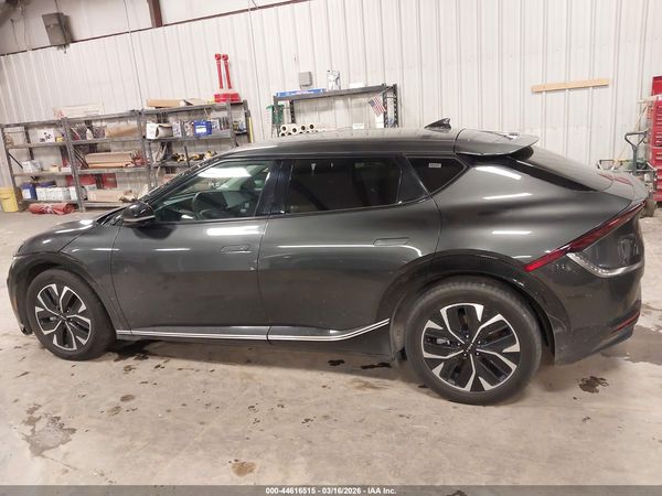 2024 KIA EV6 WIND