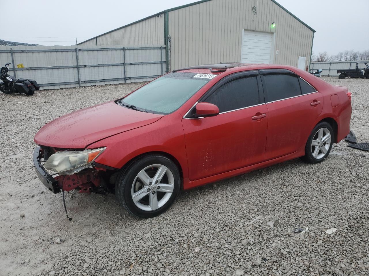 2014 TOYOTA CAMRY
